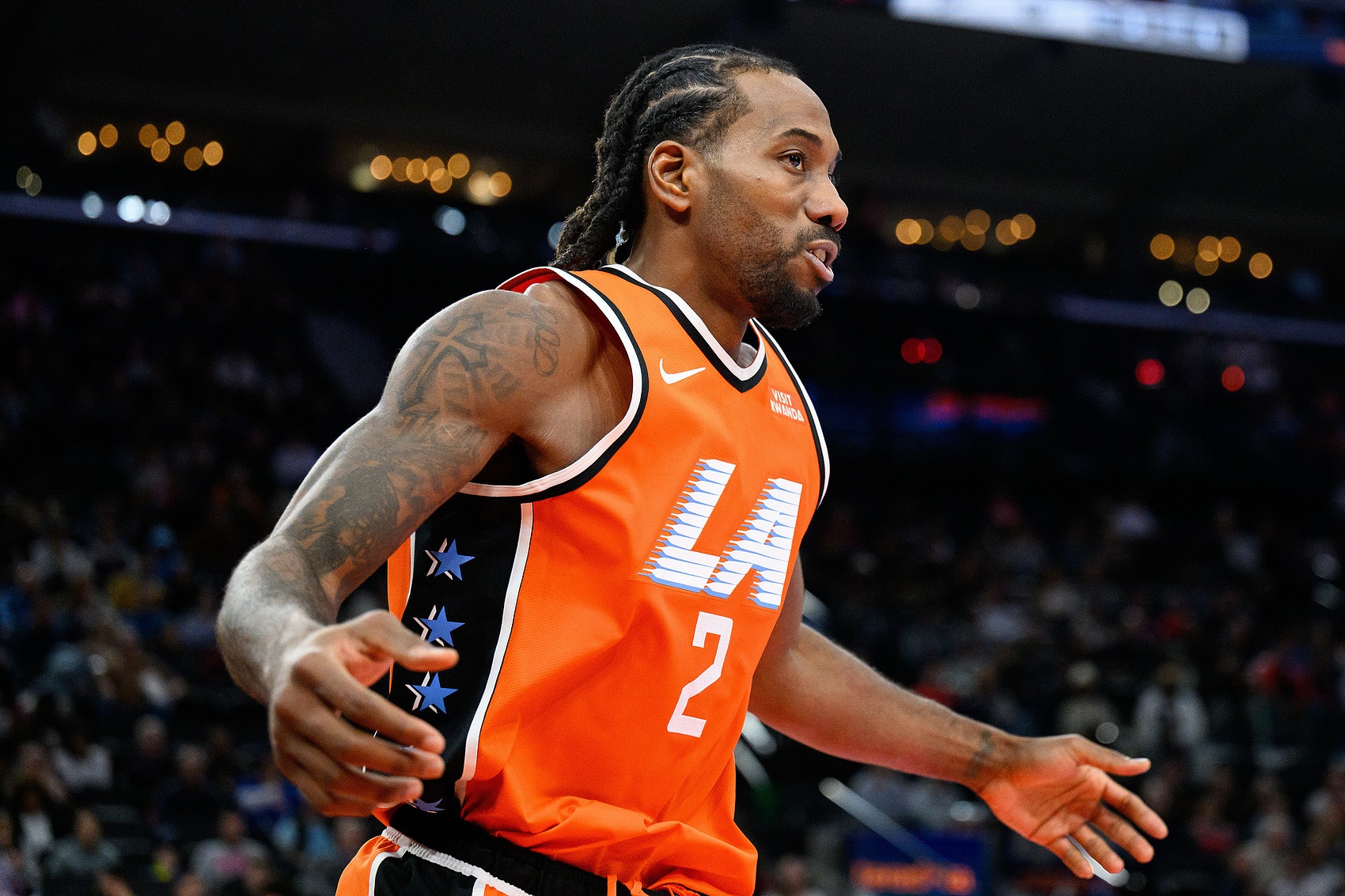 皇冠体育下载-快船近12战10胜2负&amp;进攻效率122&amp;小卡场均32.7分 同期皆联盟最多