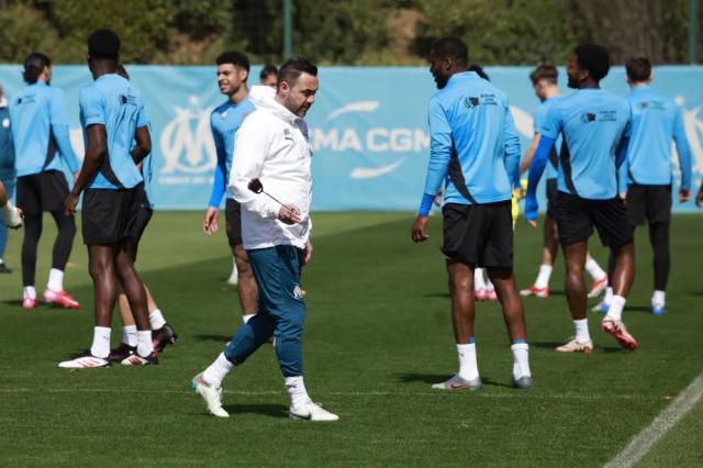 皇冠体育下载-教练球员双向罢训！德泽尔比在马赛还能继续混吗？