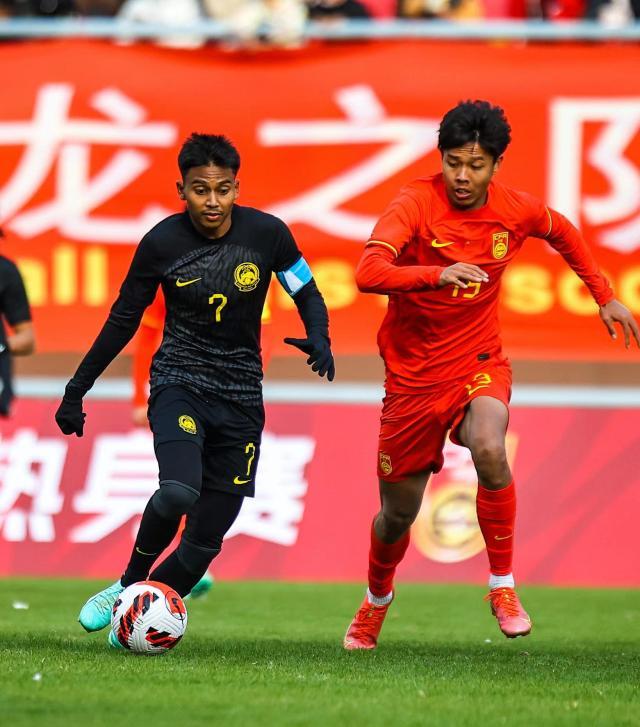 皇冠体育平台-马德兴评国奥：伤病有影响 顽疾更难除！